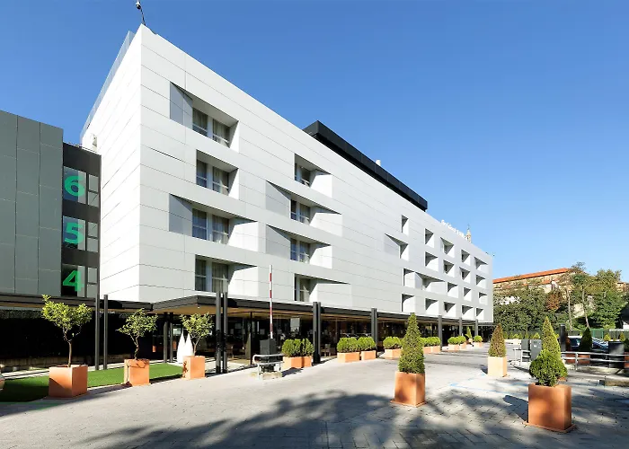 Occidental Отель 4*