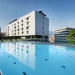 Occidental Hotel 4*
