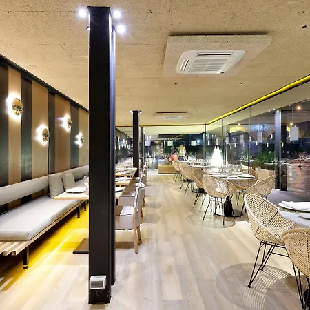 Occidental Hotel 4*
