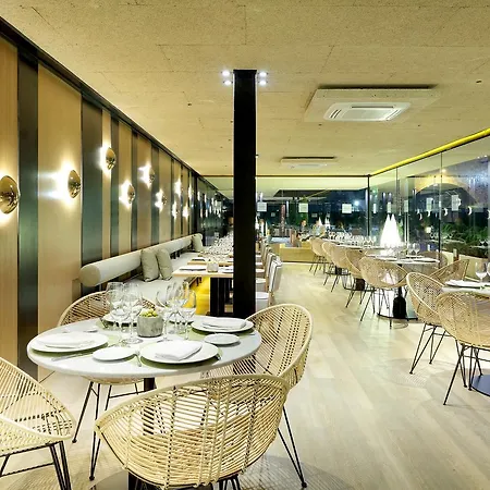 オクシデンタル 4*